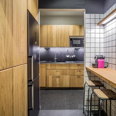 Bella Easo - Iberorent * サン・セバスティアン